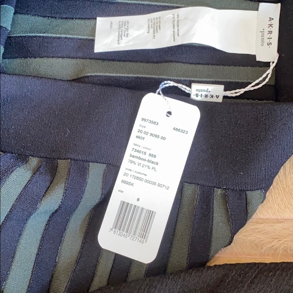 Akris skirt - Picture 2 of 4